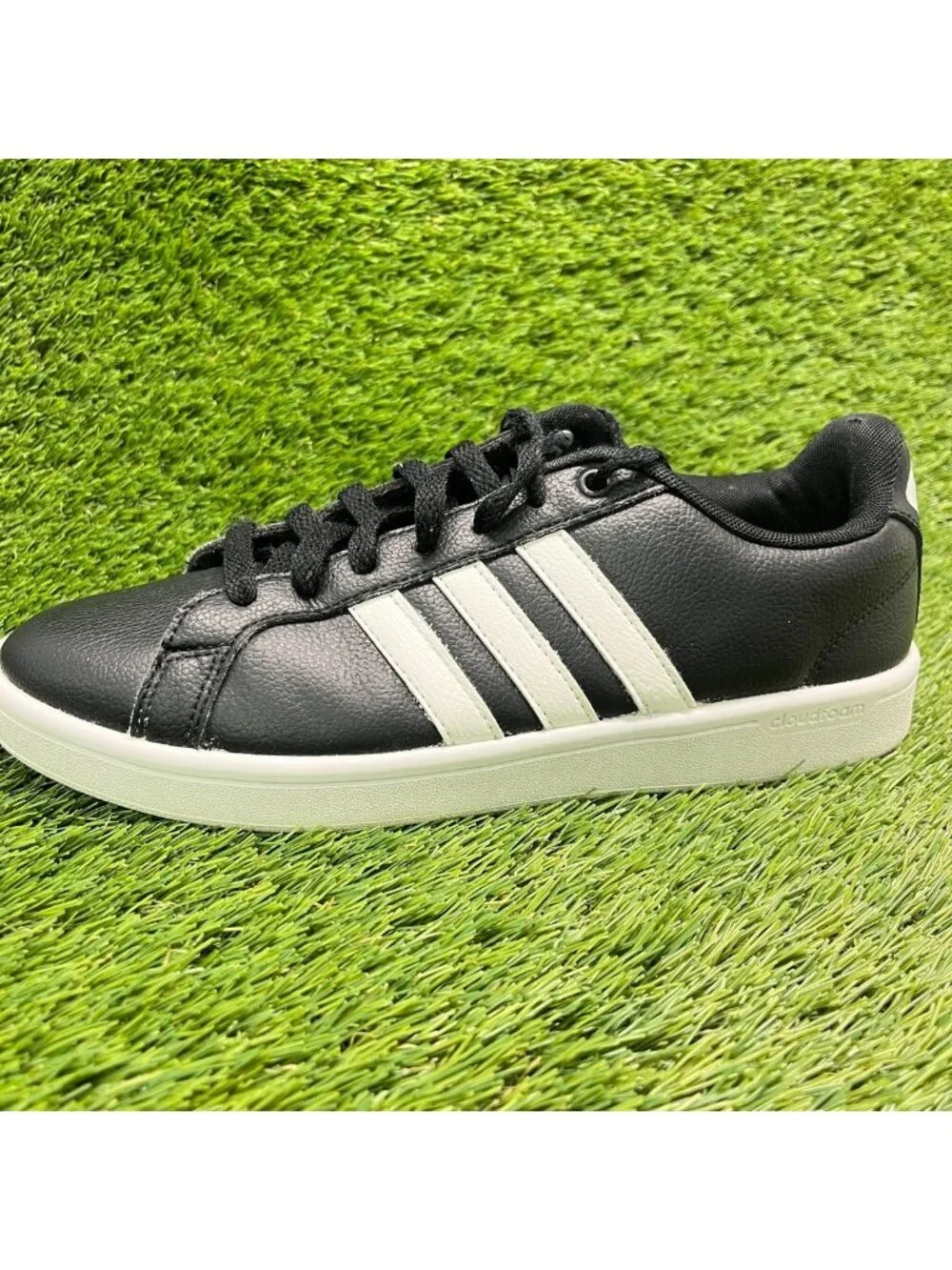 Adidas Cloudfoam Advantage Mens Size 8 Black White Athletic Shoes Sneakers